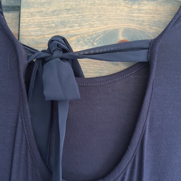 Women’s navy tunic- can wear with everything! - Picture 5 of 5